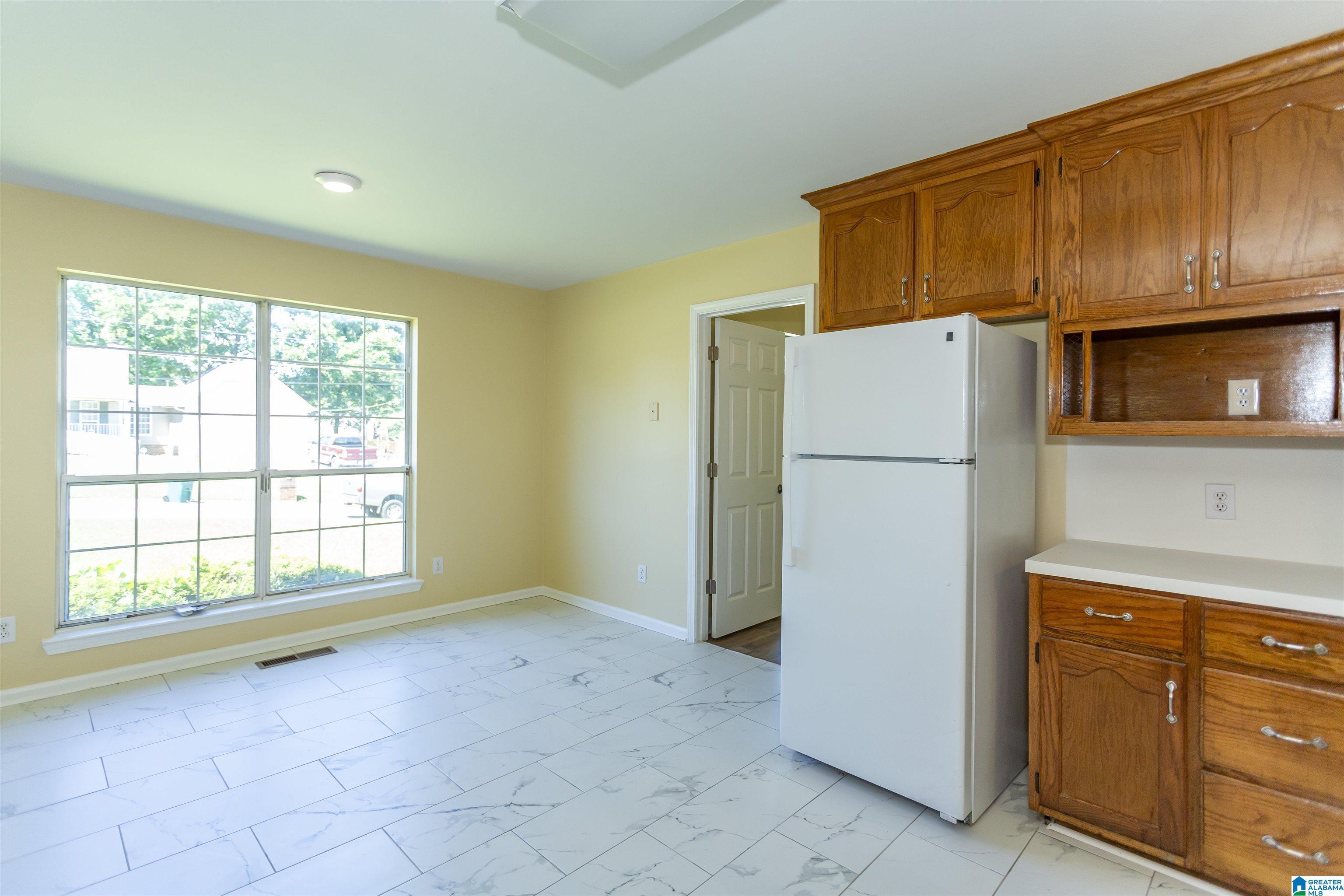 713 Jason Circle Center Point, AL 35215 - Photo 18 of 41