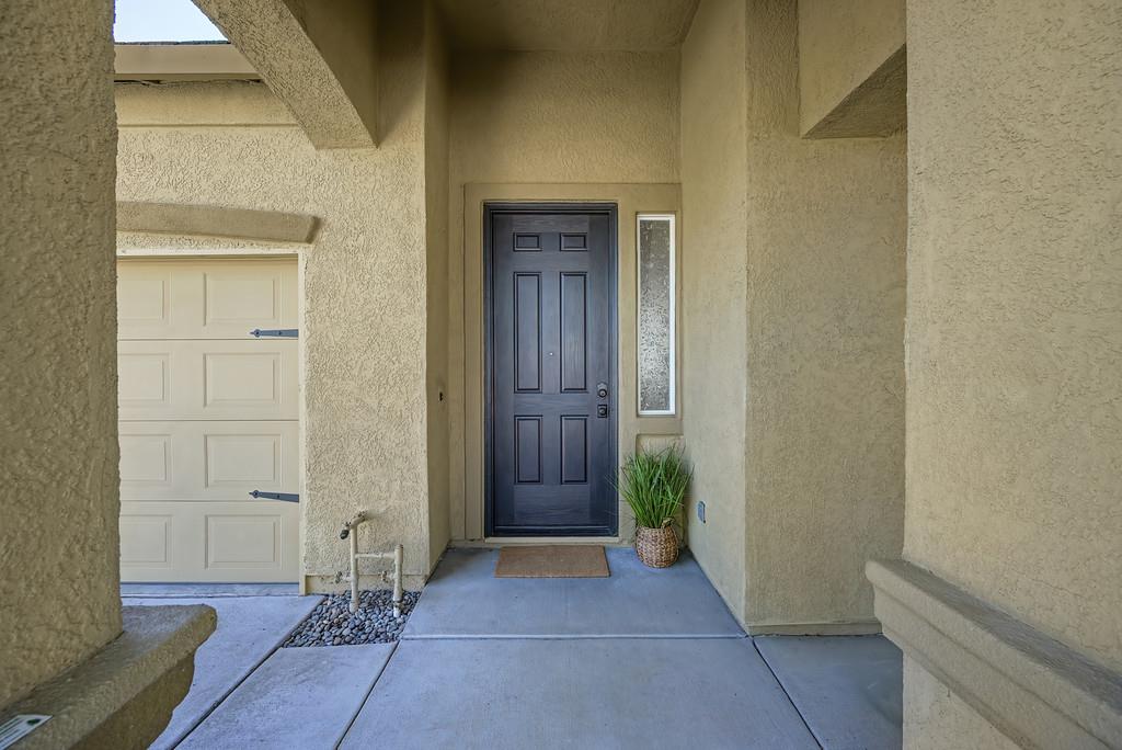 310 Unity Circle Sacramento, CA 95833 - Photo 5 of 65