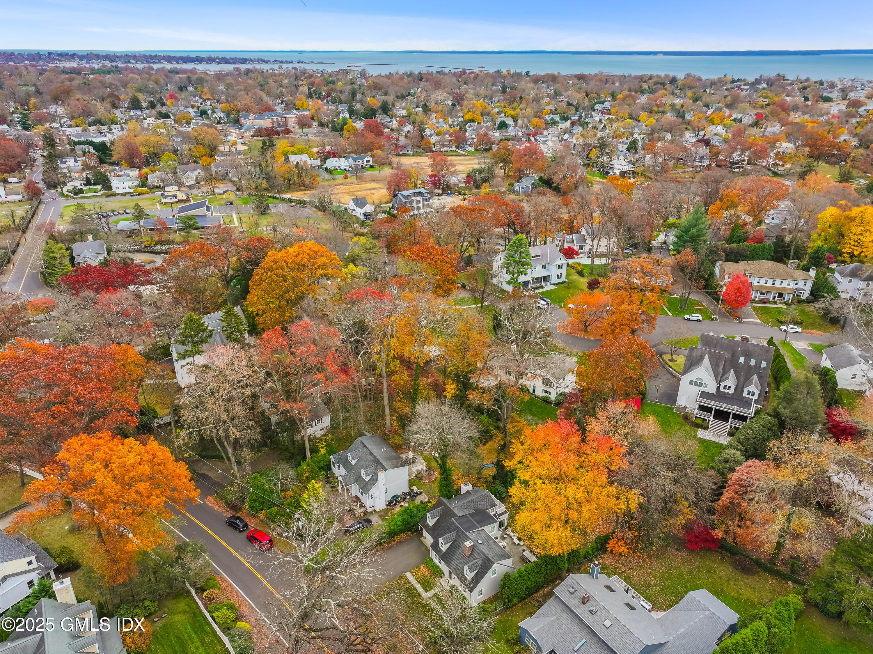 22 Summit Road Riverside, CT 06878 - Photo 37 of 44 an aerial view of residential houses with outdoor space