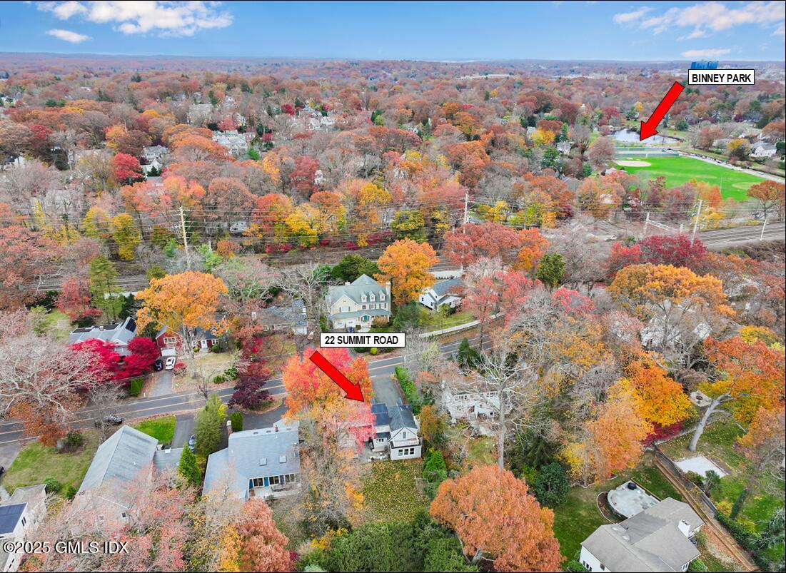 22 Summit Road Riverside, CT 06878 - Photo 38 of 44 22 Summit Binney Park Photo with Arrows