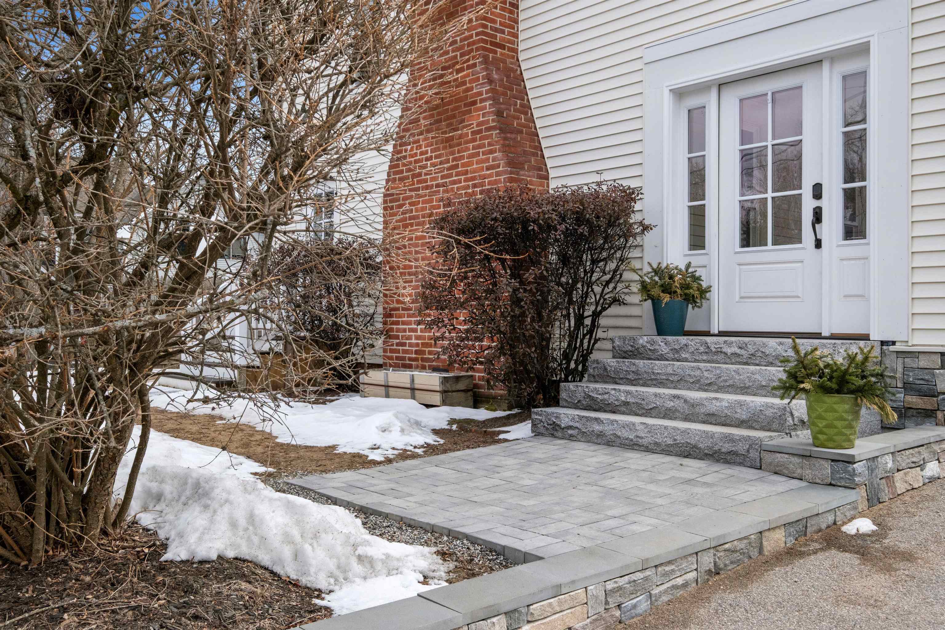 6 Stevens Avenue Meredith, NH 03253 - Photo 2 of 38