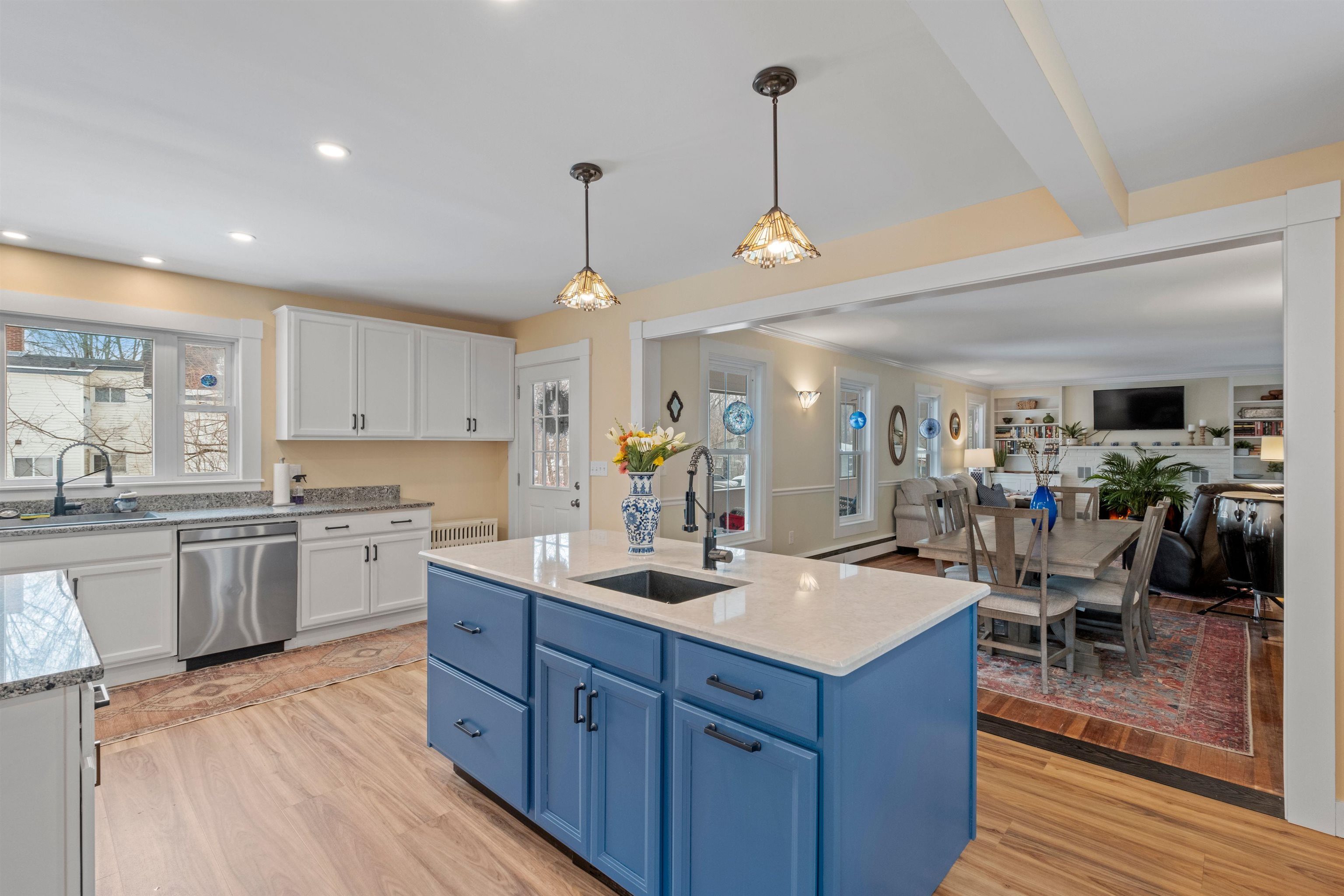 6 Stevens Avenue Meredith, NH 03253 - Photo 4 of 38