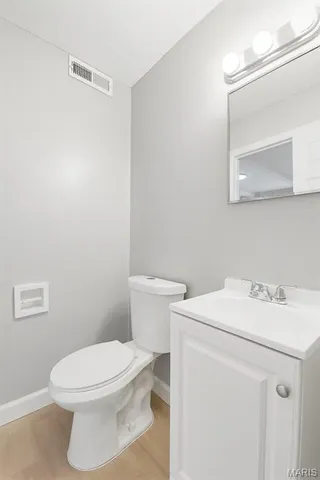 $179,900 | 4815 Orange Blossom Lane, Hazelwood, MO 63042