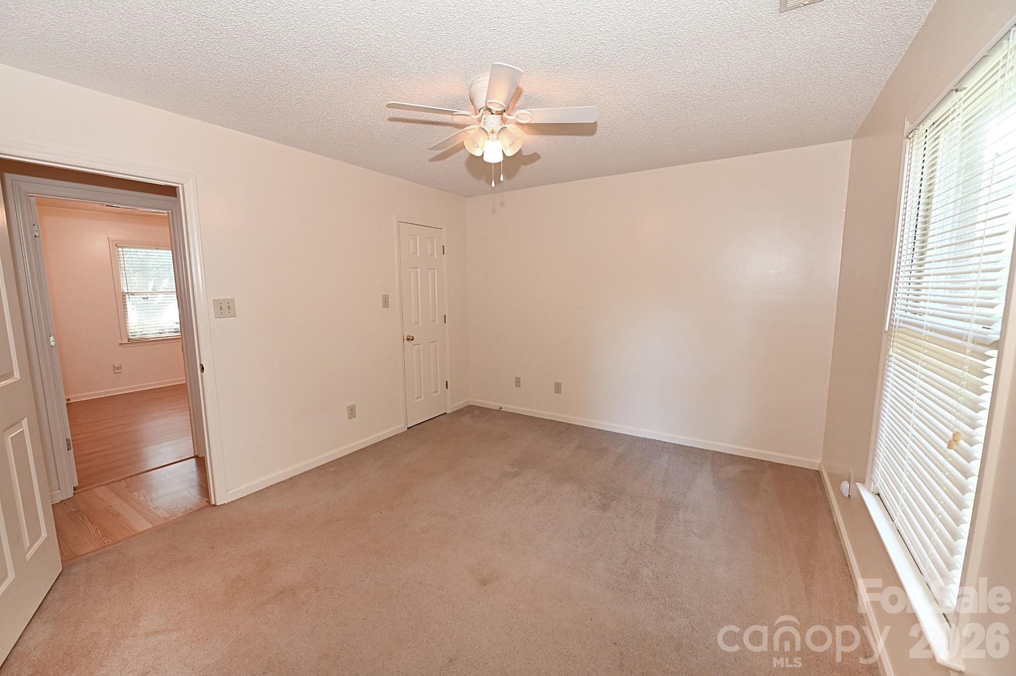 4445 Sulphur Springs Road Northeast Hickory, NC 28601 - Photo 26 of 34