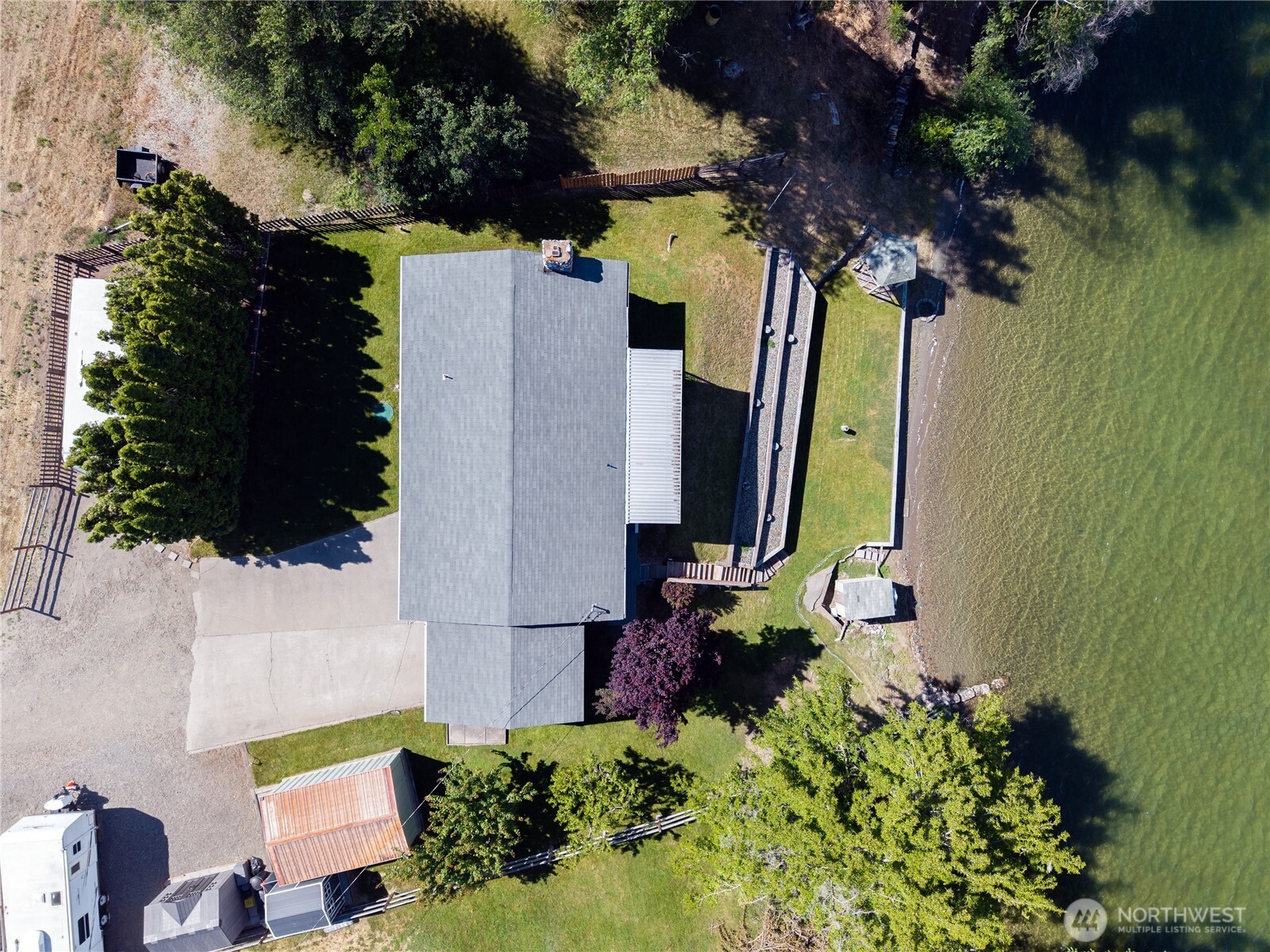 111 Eastlake Road Oroville, WA 98844 - Photo 8 of 36
