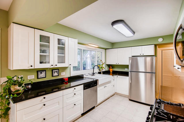 5716 Dunham Road Downers Grove, IL 60516 - Photo 6 of 17