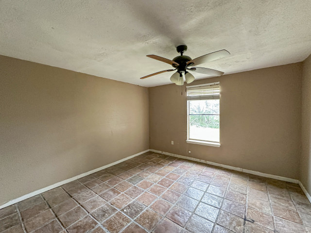 620 Sundown Road Caldwell, TX 77836 - Photo 9 of 15