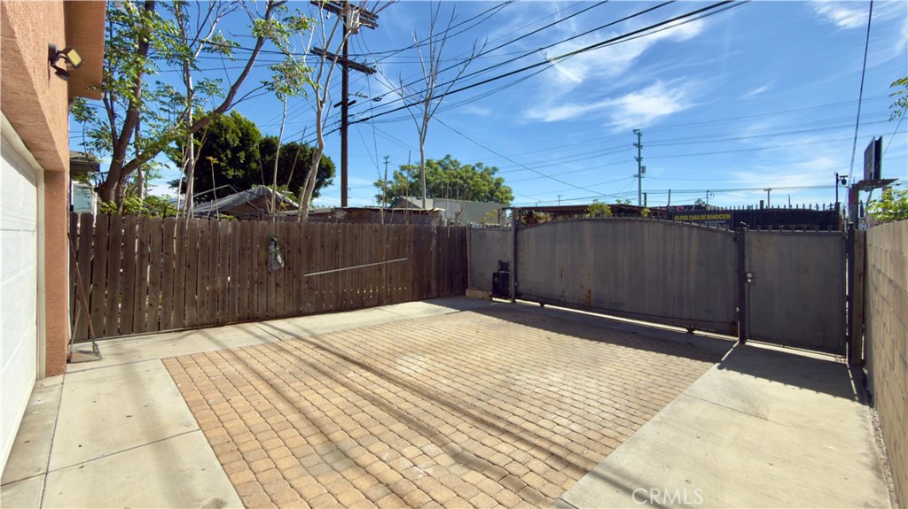 13222 Pinney Street Pacoima, CA 91331 - Photo 21 of 23