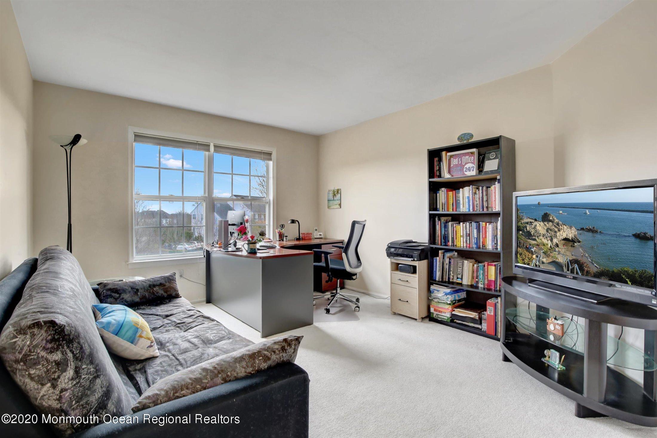 6 Exeter Drive Marlboro, NJ 07746 - Photo 21 of 34 23-Master Bedroom