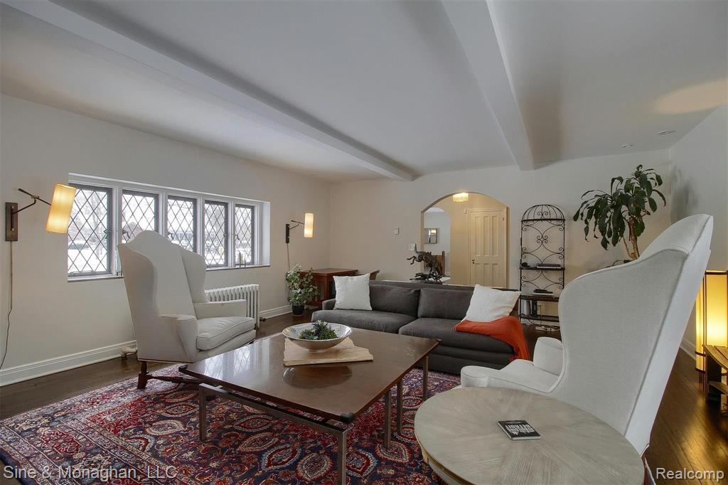 1017 Lake Shore Road Grosse Pointe Shores, MI 48236 - Photo 11 of 55