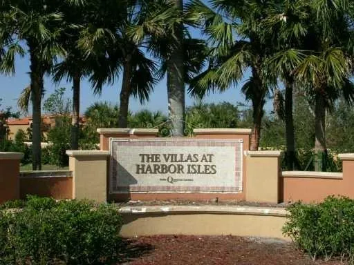 $2,800 | 4961 Windward Way, Dania Beach, FL 33312