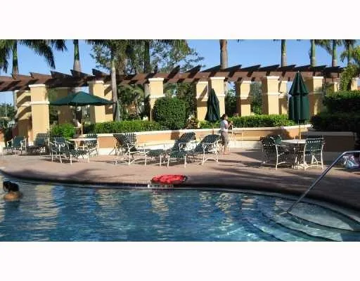 $2,800 | 4961 Windward Way, Dania Beach, FL 33312