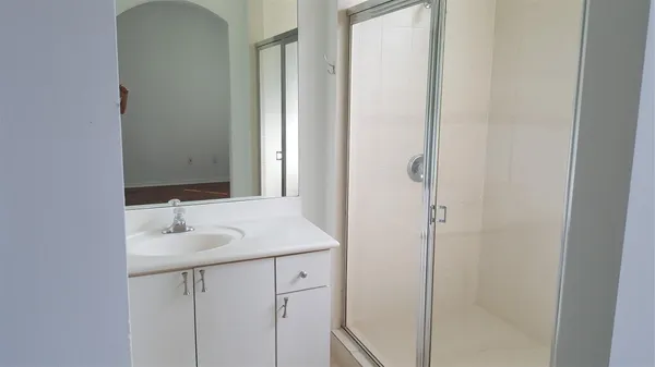 $2,800 | 4961 Windward Way, Dania Beach, FL 33312