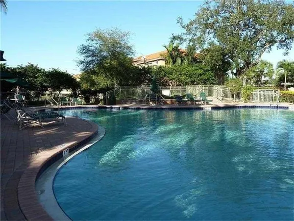 $2,800 | 4961 Windward Way, Dania Beach, FL 33312