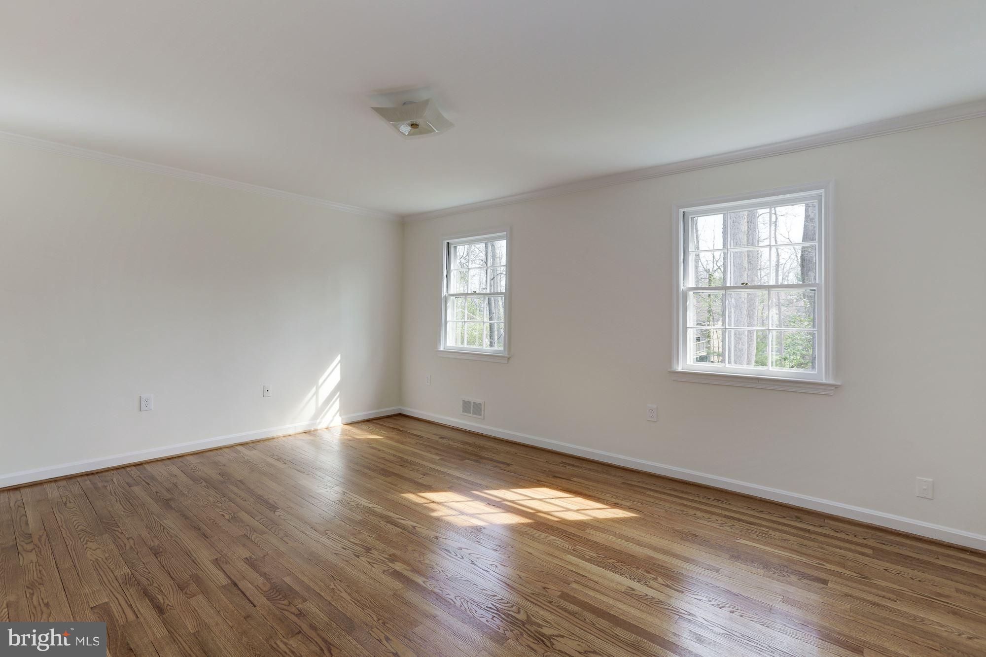 9301 Burning Tree Road Bethesda, MD 20817 - Photo 13 of 30 Master Bedroom