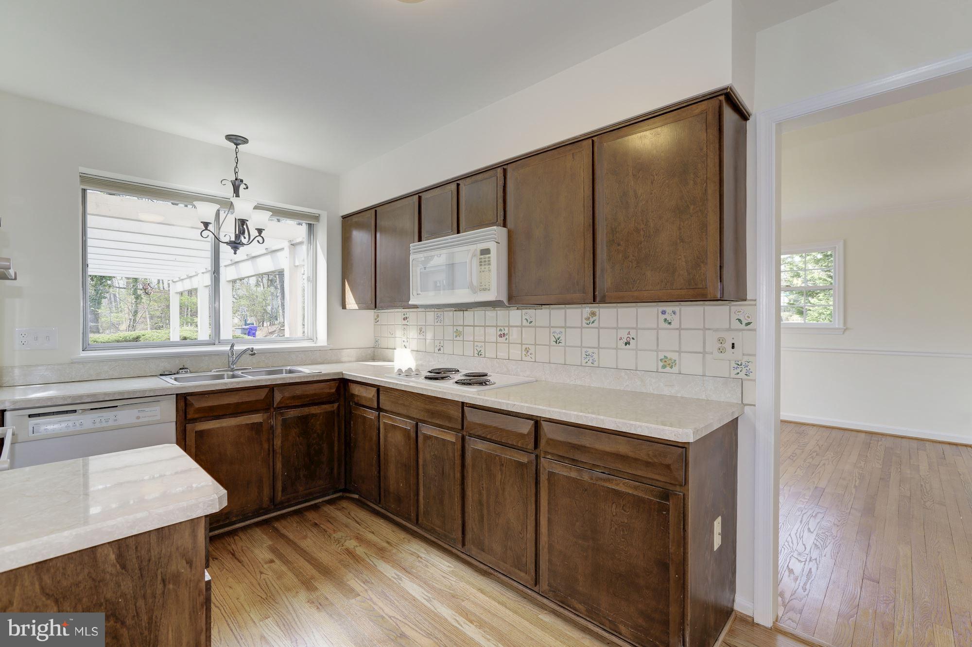 9301 Burning Tree Road Bethesda, MD 20817 - Photo 6 of 30 Kitchen