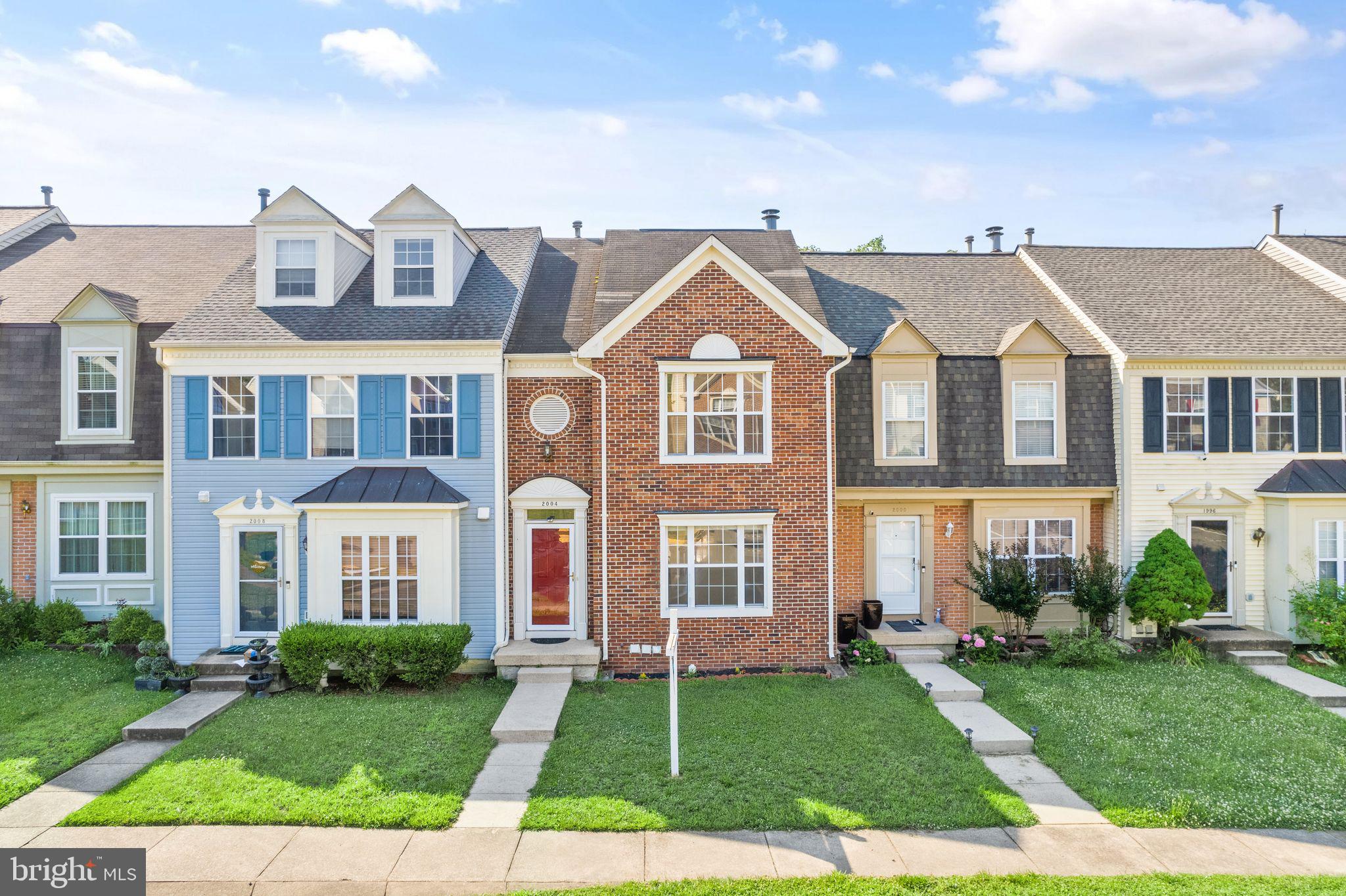 2004 Bowline Loop Woodbridge, VA 22192 - Photo 2 of 44