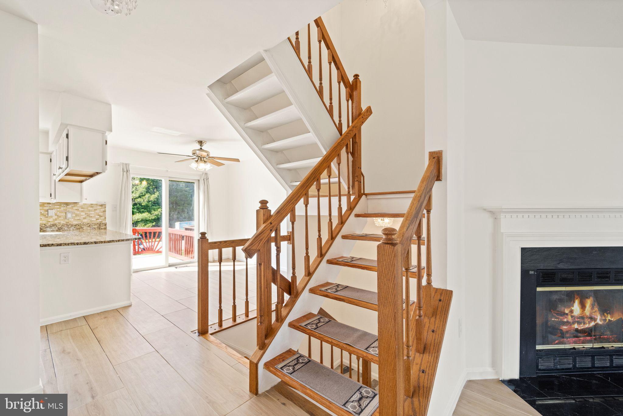 2004 Bowline Loop Woodbridge, VA 22192 - Photo 21 of 44