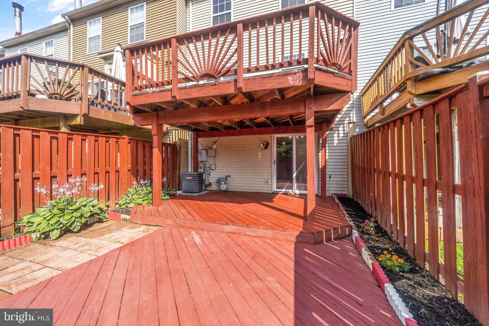 2004 Bowline Loop Woodbridge, VA 22192 - Photo 42 of 44