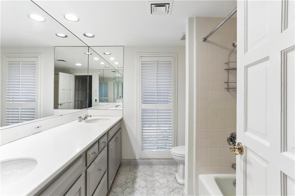 2769 Peachtree Road Northeast, Unit 2 Atlanta, GA 30305 - Photo 19 of 34