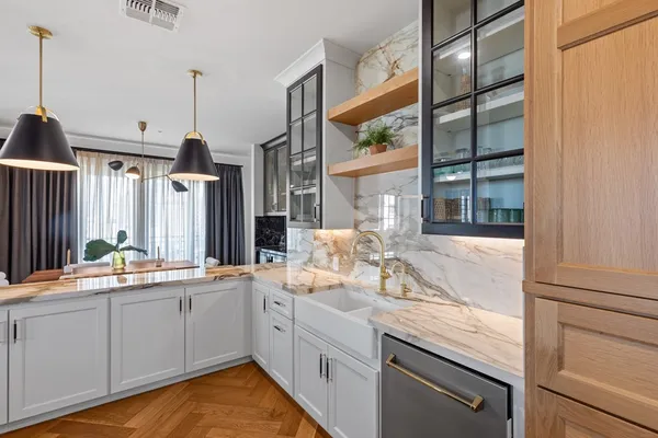 $1,499,995 | 230 Dwyer Avenue, Unit 705, San Antonio, TX 78204