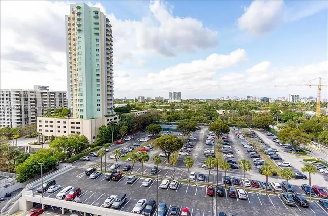$6,600 | 2451 Brickell Avenue, Unit 14D, Miami, FL 33129