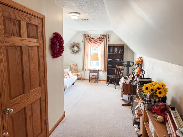 $390,000 | 11501 South Co Road 200 West, Muncie, IN 47302