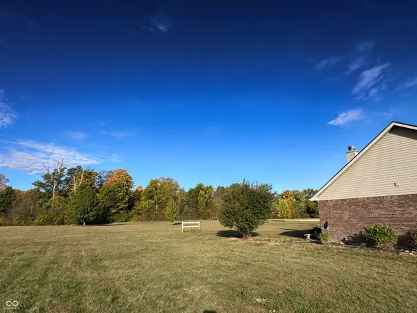 $390,000 | 11501 South Co Road 200 West, Muncie, IN 47302