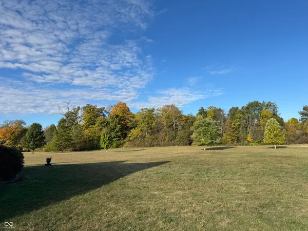 $390,000 | 11501 South Co Road 200 West, Muncie, IN 47302