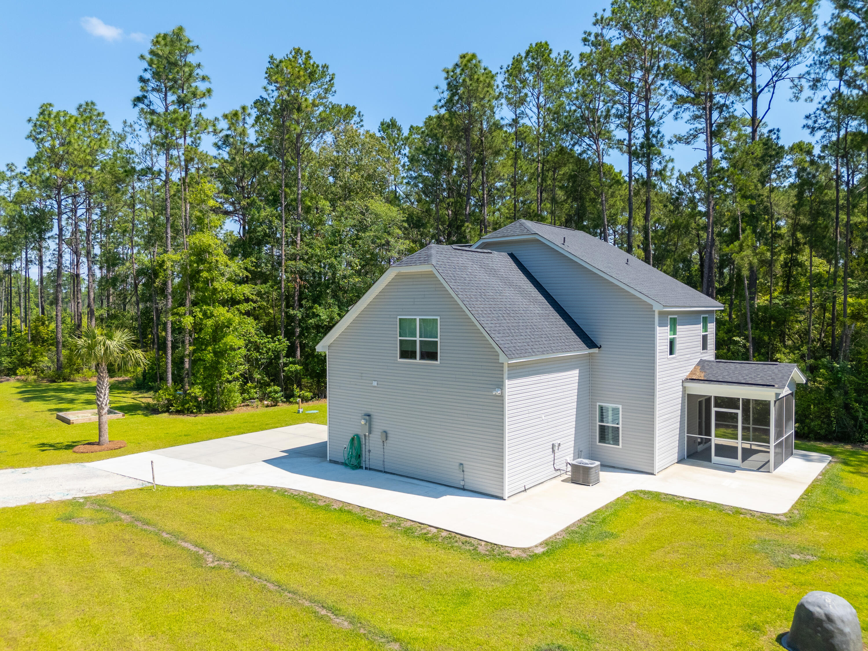 9961 State Rd S-10-1336 McClellanville, SC 29458 - Photo 40 of 74 DJI_20240523112623_0015_D