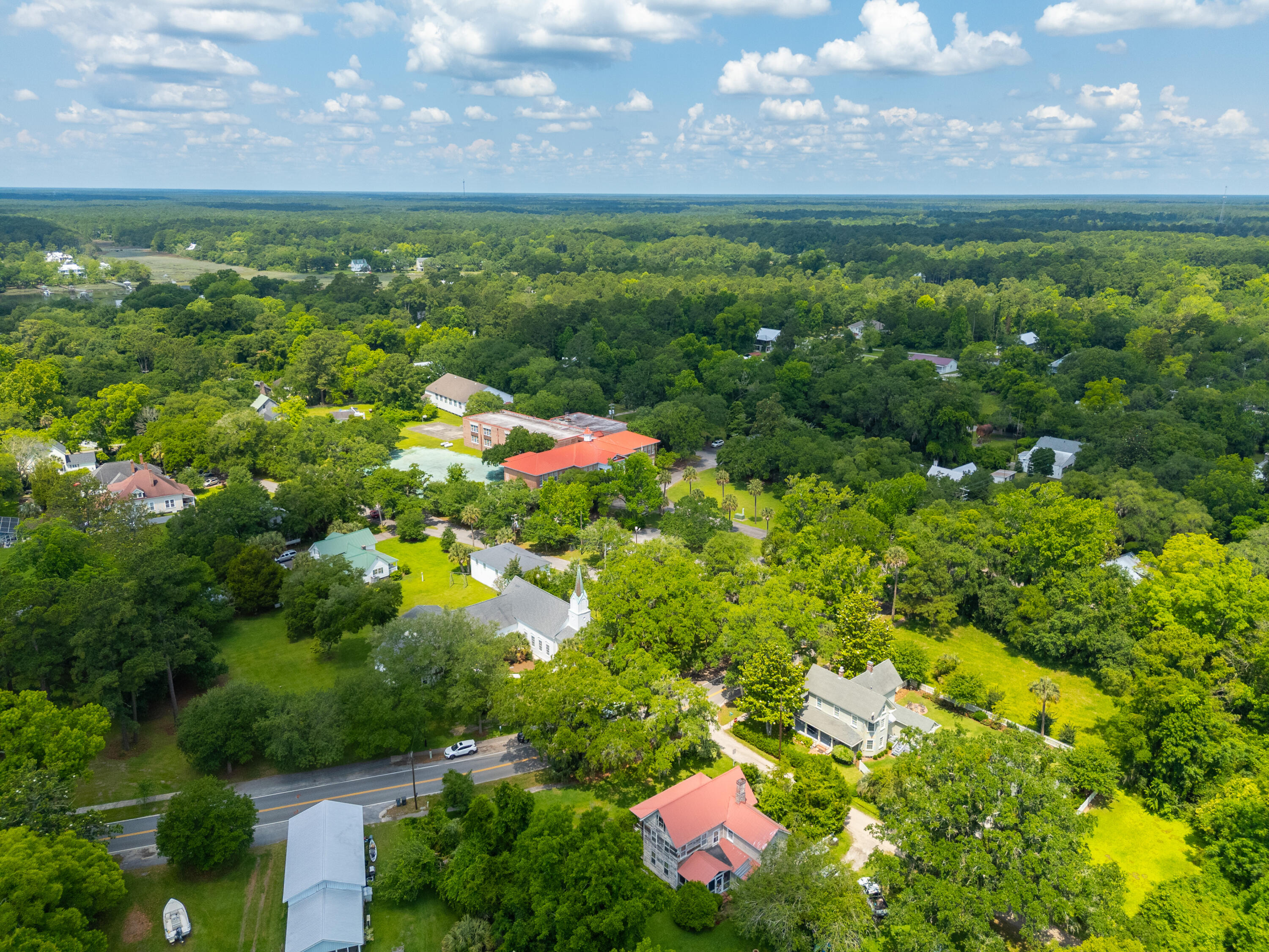 9961 State Rd S-10-1336 McClellanville, SC 29458 - Photo 63 of 74 DJI_20240523115227_0031_D