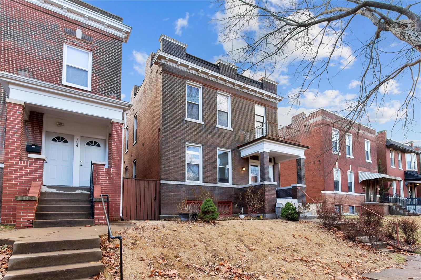 736 Dover Place St. Louis, MO 63111 - Photo 1 of 29