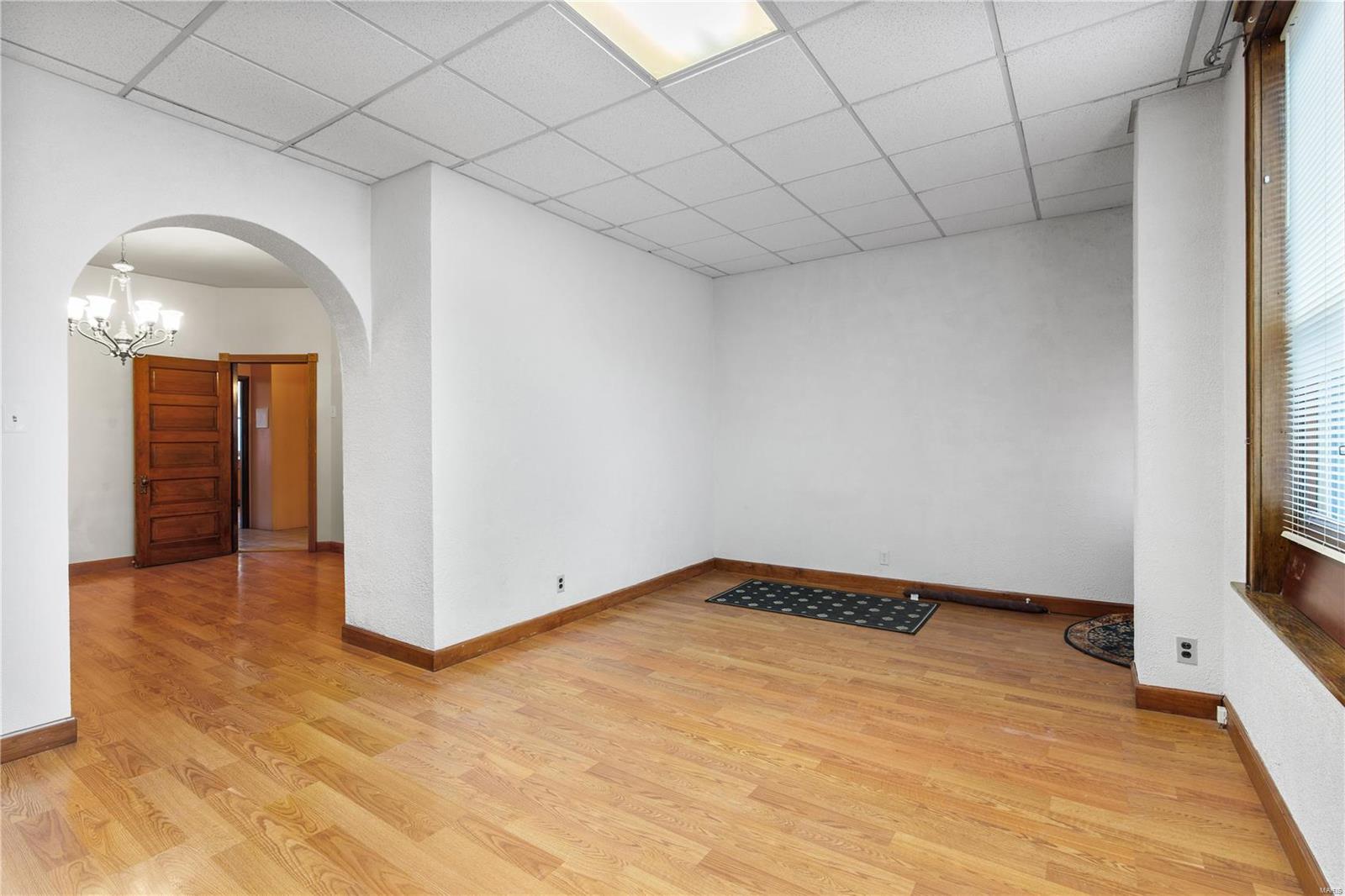 736 Dover Place St. Louis, MO 63111 - Photo 4 of 29