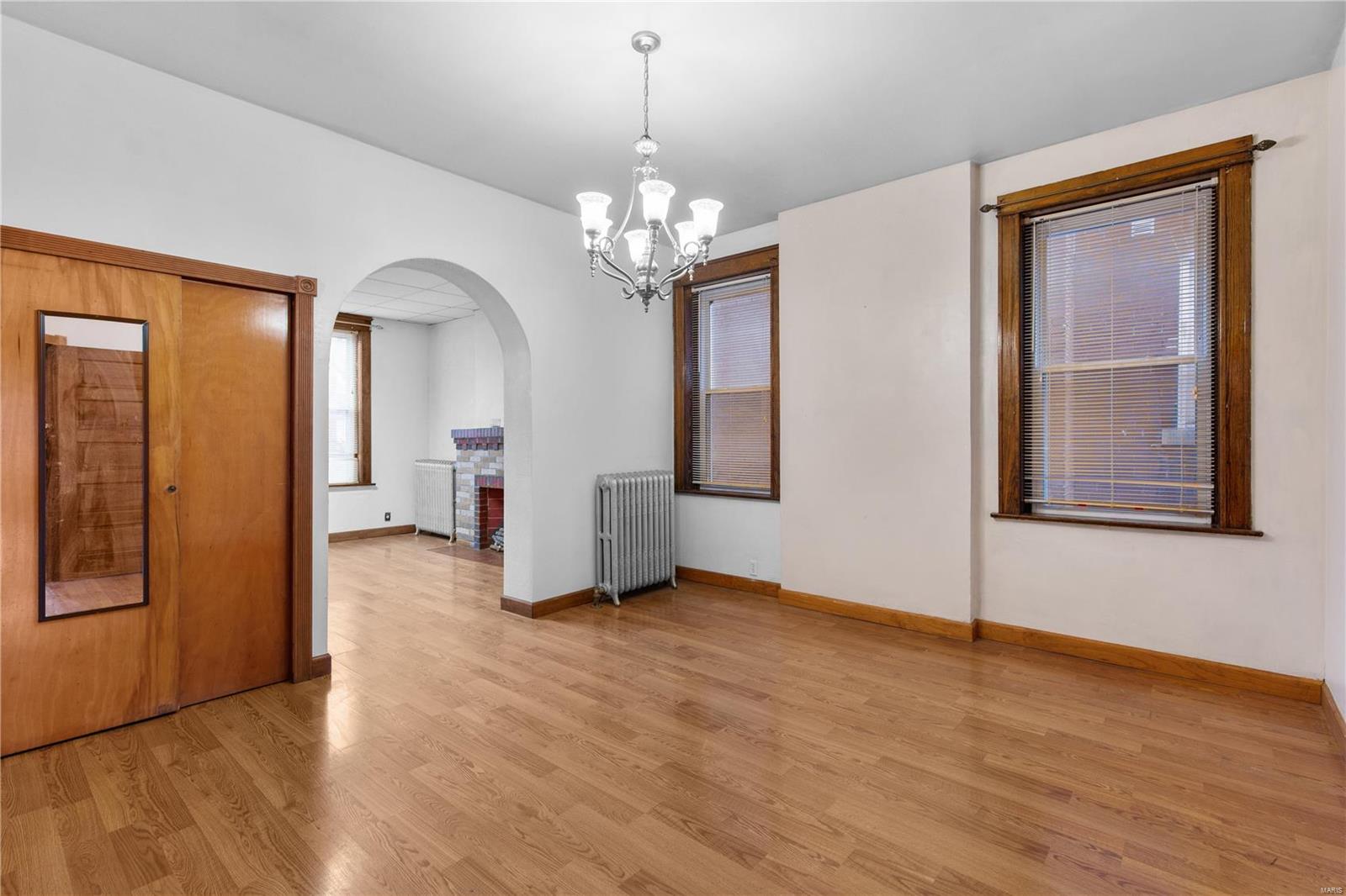 736 Dover Place St. Louis, MO 63111 - Photo 6 of 29