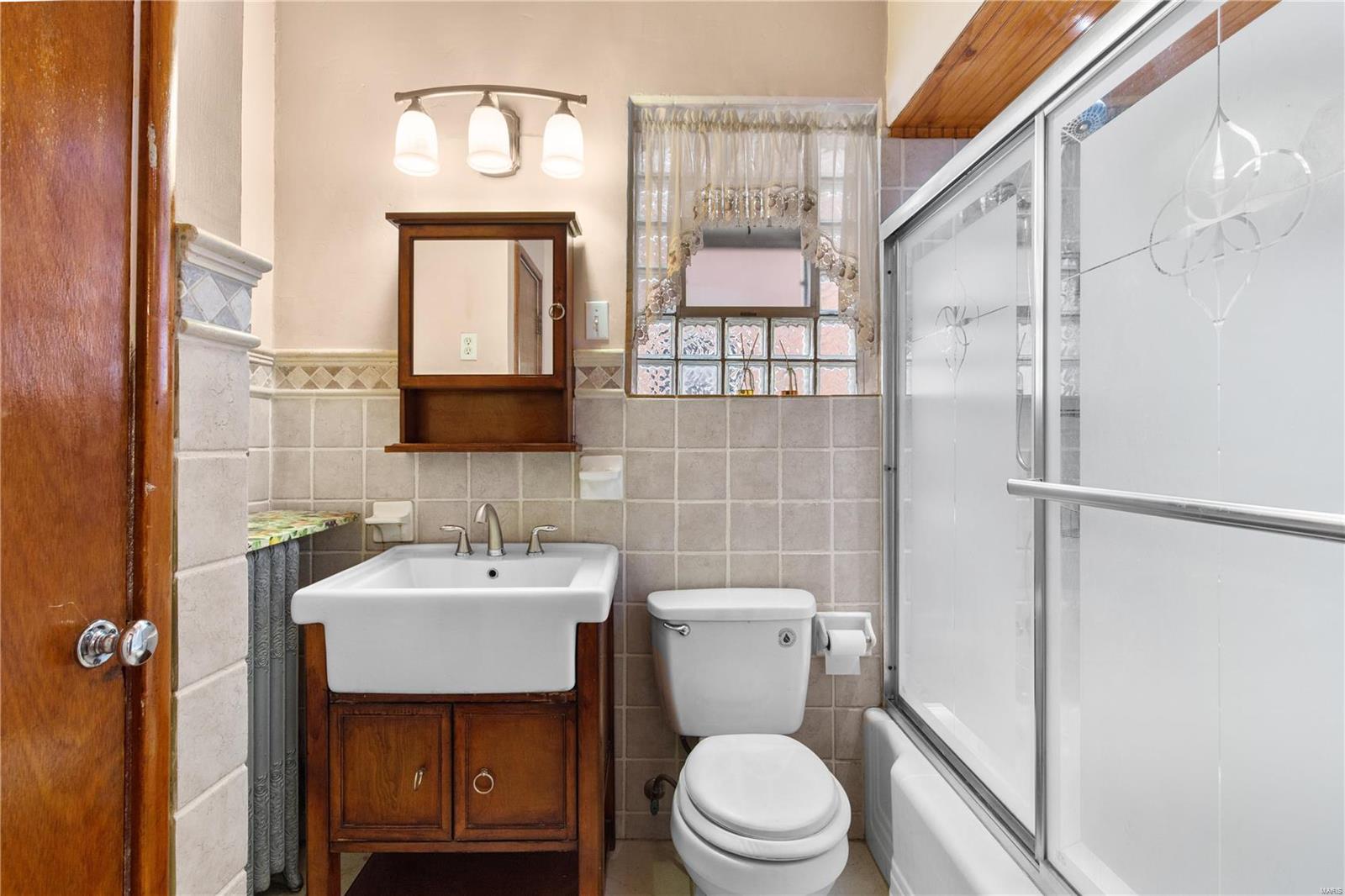 736 Dover Place St. Louis, MO 63111 - Photo 9 of 29