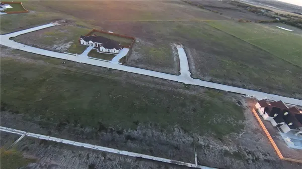 $183,000 | 105 Iris Street, Lorena, TX 76655