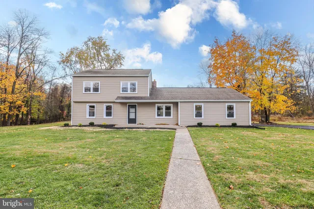 $480,000 | 2198 Gale Drive, Harrisburg, PA 17110