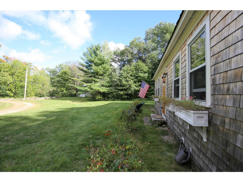 318 Whiteface Road Sandwich, NH 03259 - Photo 5 of 30