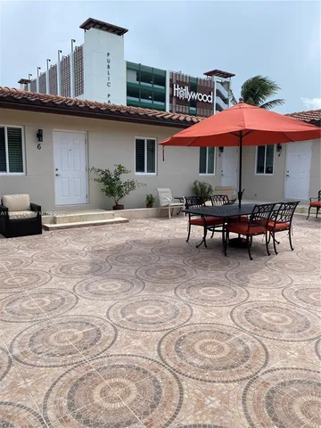 $1,850 | 326 Roosevelt Street, Unit 5, Hollywood, FL 33019