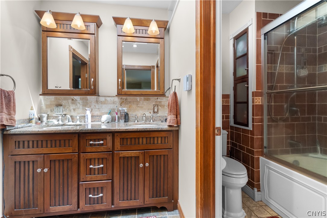 4456 Francis Road Fenner, NY 13035 - Photo 14 of 50 Full bathroom upstairs