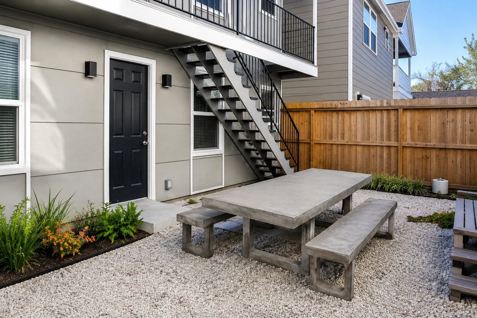 1953 Dryden Road, Unit 5 Houston, TX 77030 - Photo 3 of 15 Gallery Image 3