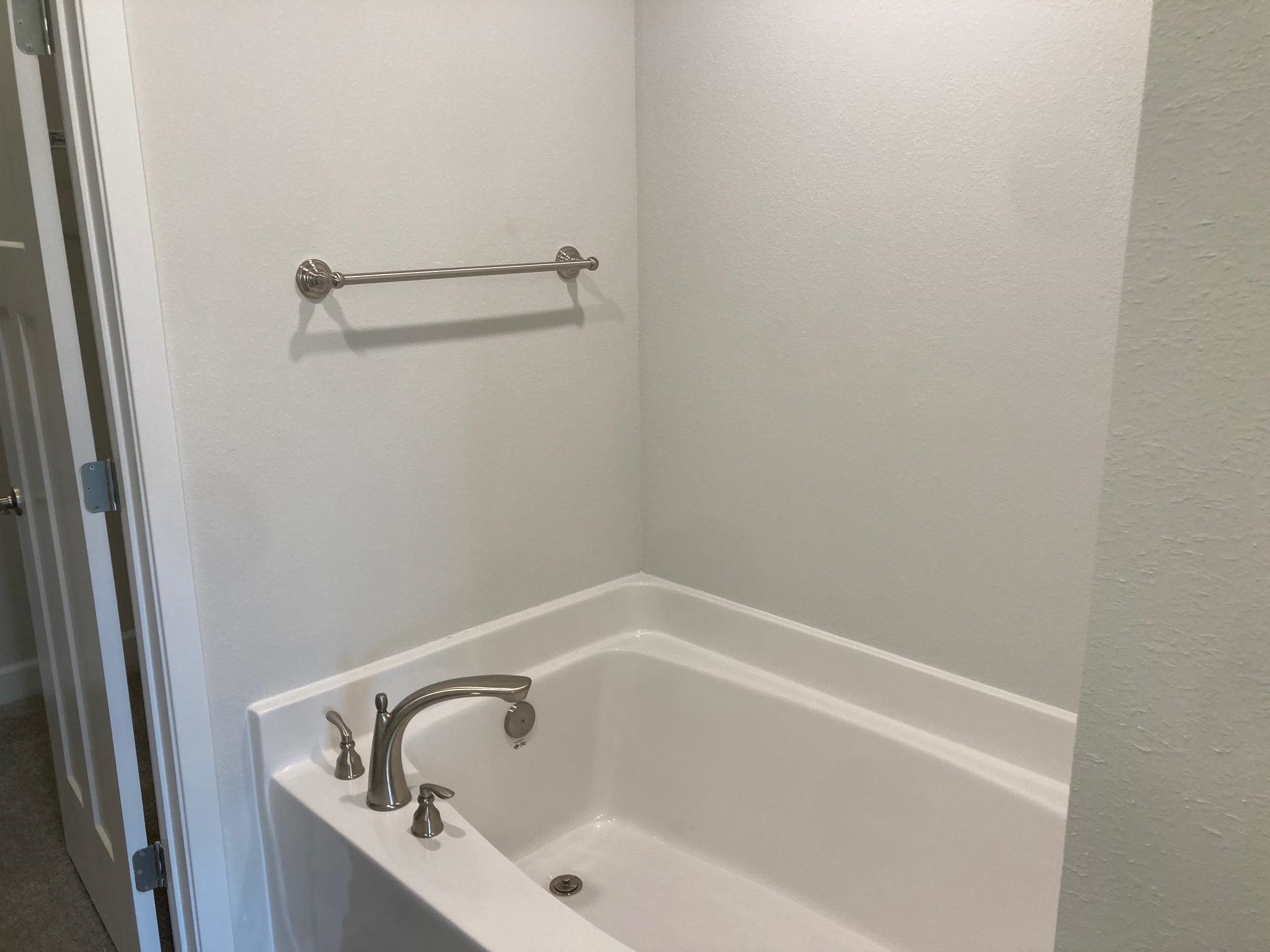 653 Revere Street Foley, AL 36535 - Photo 17 of 22 Bathroom