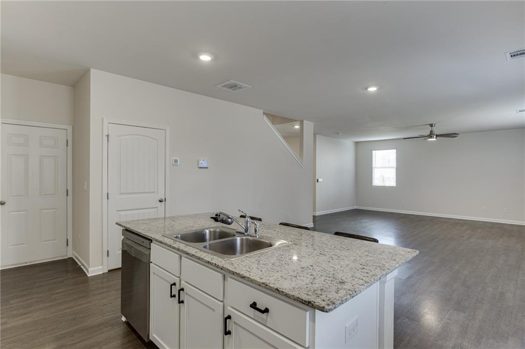 135 Russell Road Pendergrass, GA 30567 - Photo 15 of 42