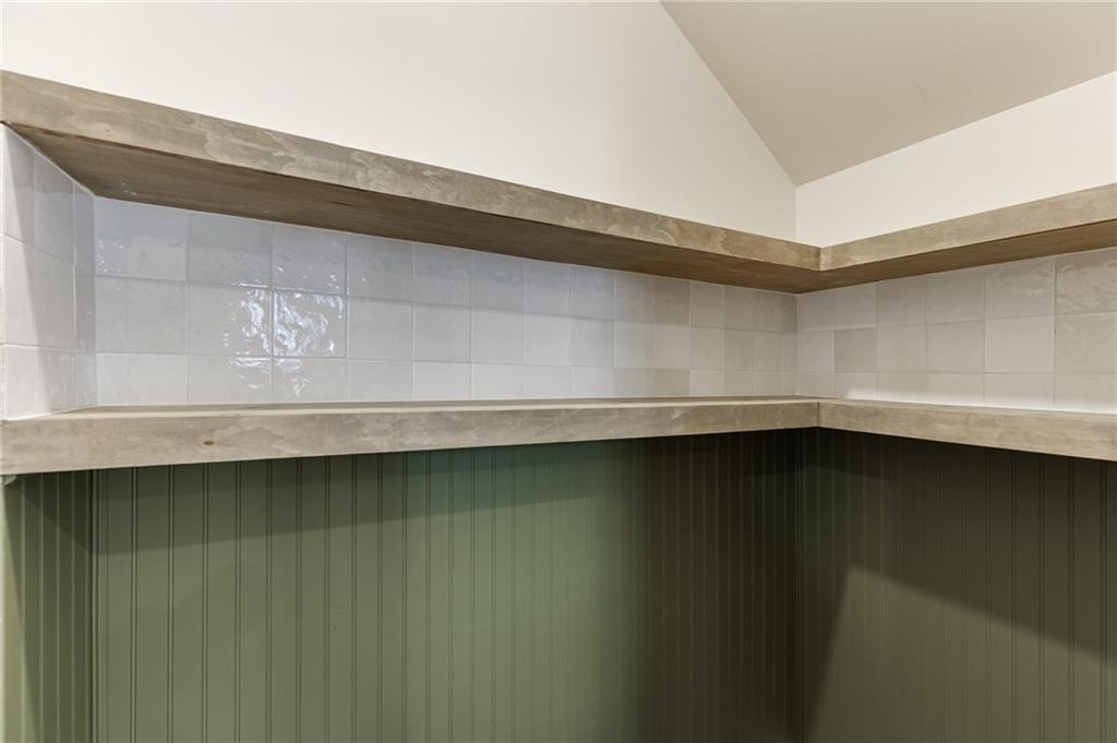 135 Russell Road Pendergrass, GA 30567 - Photo 18 of 42