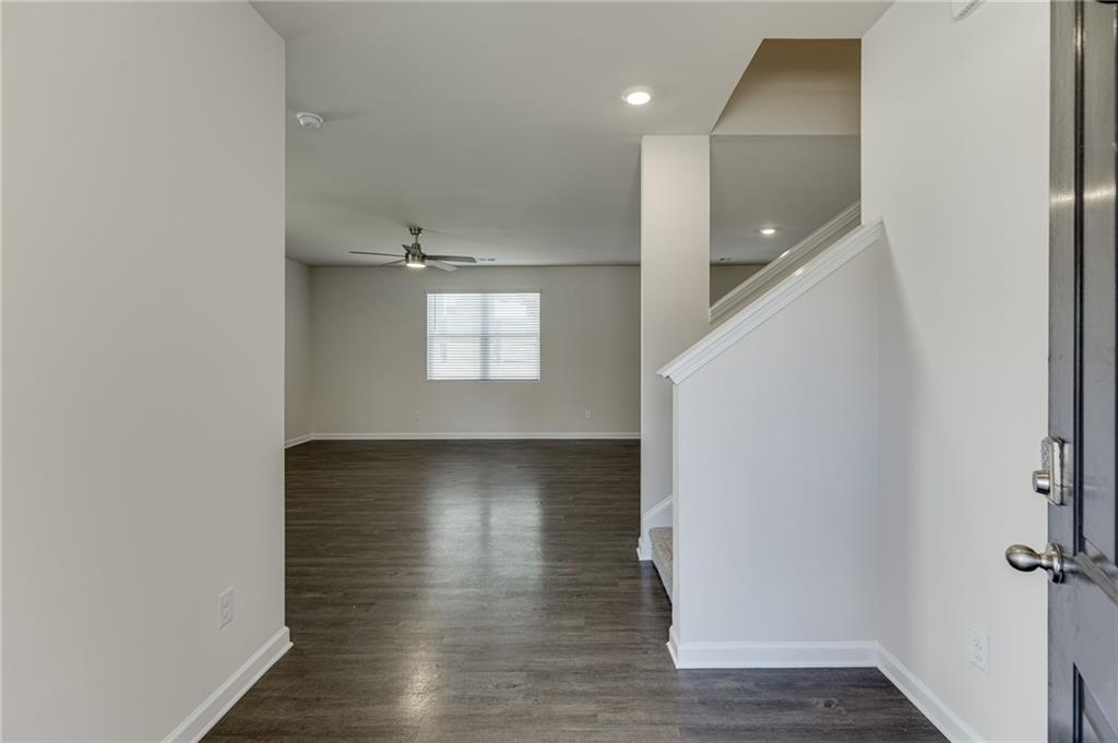 135 Russell Road Pendergrass, GA 30567 - Photo 4 of 42