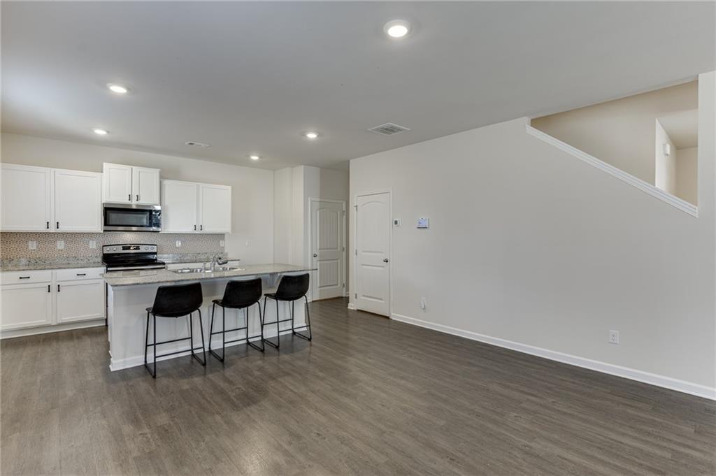 135 Russell Road Pendergrass, GA 30567 - Photo 9 of 42