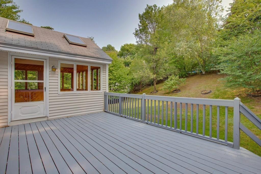 7 Olde Berry Road Andover, MA 01810 - Photo 7 of 37 Gallery Image 7