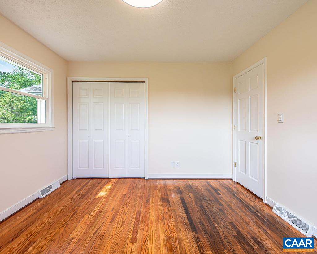 654 Clarks Tract Keswick, VA 22947 - Photo 16 of 28
