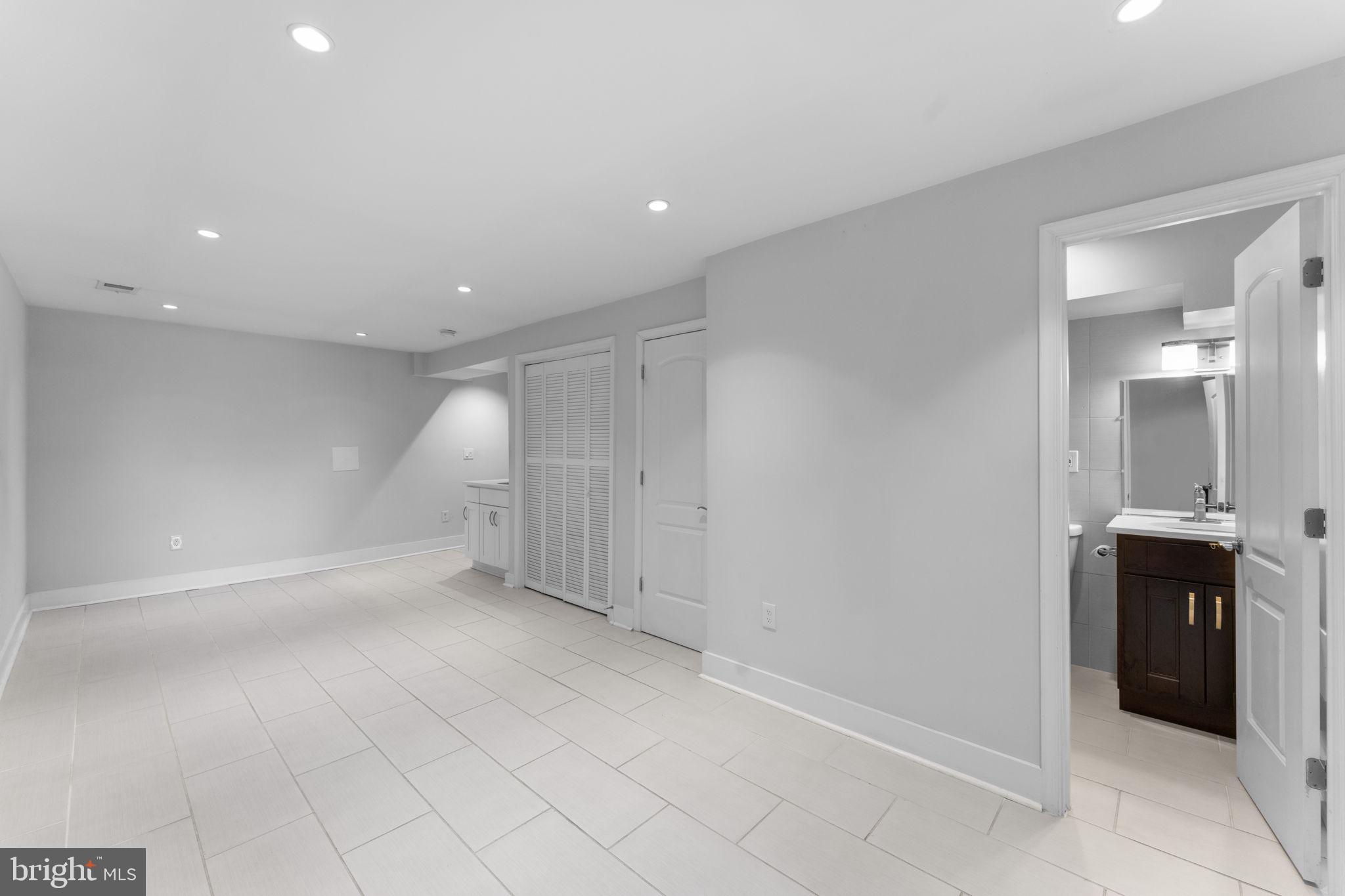 5209 5th Street Northwest Washington, DC 20011 - Photo 33 of 47 a view of empty room