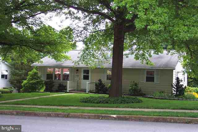 536 Ridgeview Road South Elizabethtown, PA 17022 - Photo 1 of 5